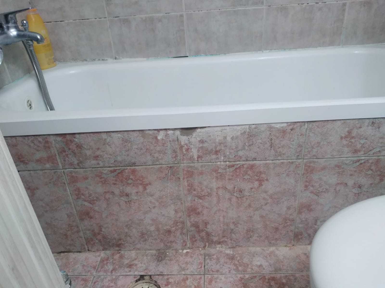תיקון חלודה באמבטיה